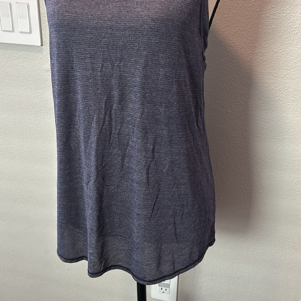 Lululemon Cool Racerback Blue Tank Top Size 8 - Picture 3 of 10